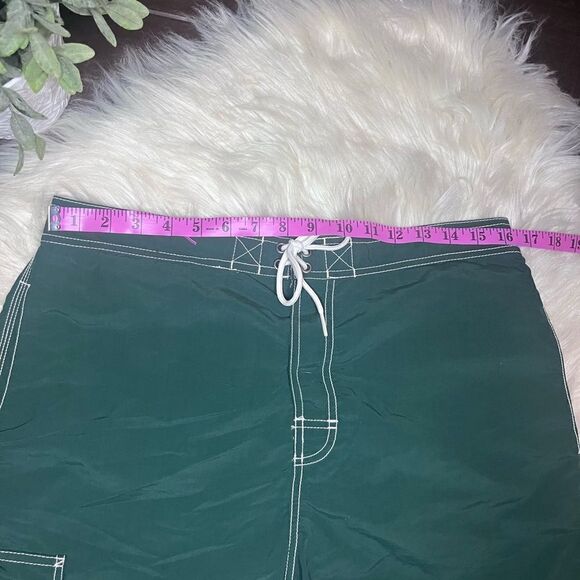 Ralph Lauren Polo hunter green boardshorts sz medium - Picture 5 of 7